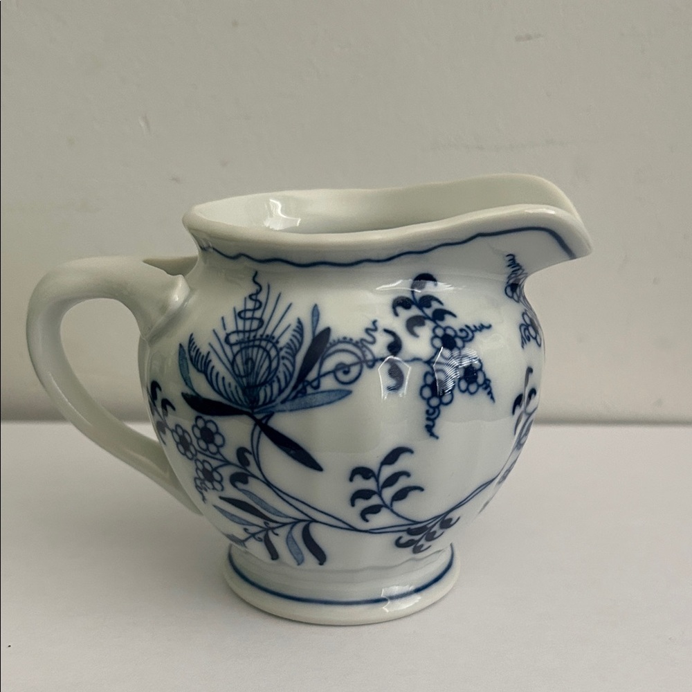 Blue Danube, Floral Porcelain Creamer - Picture 4 of 8